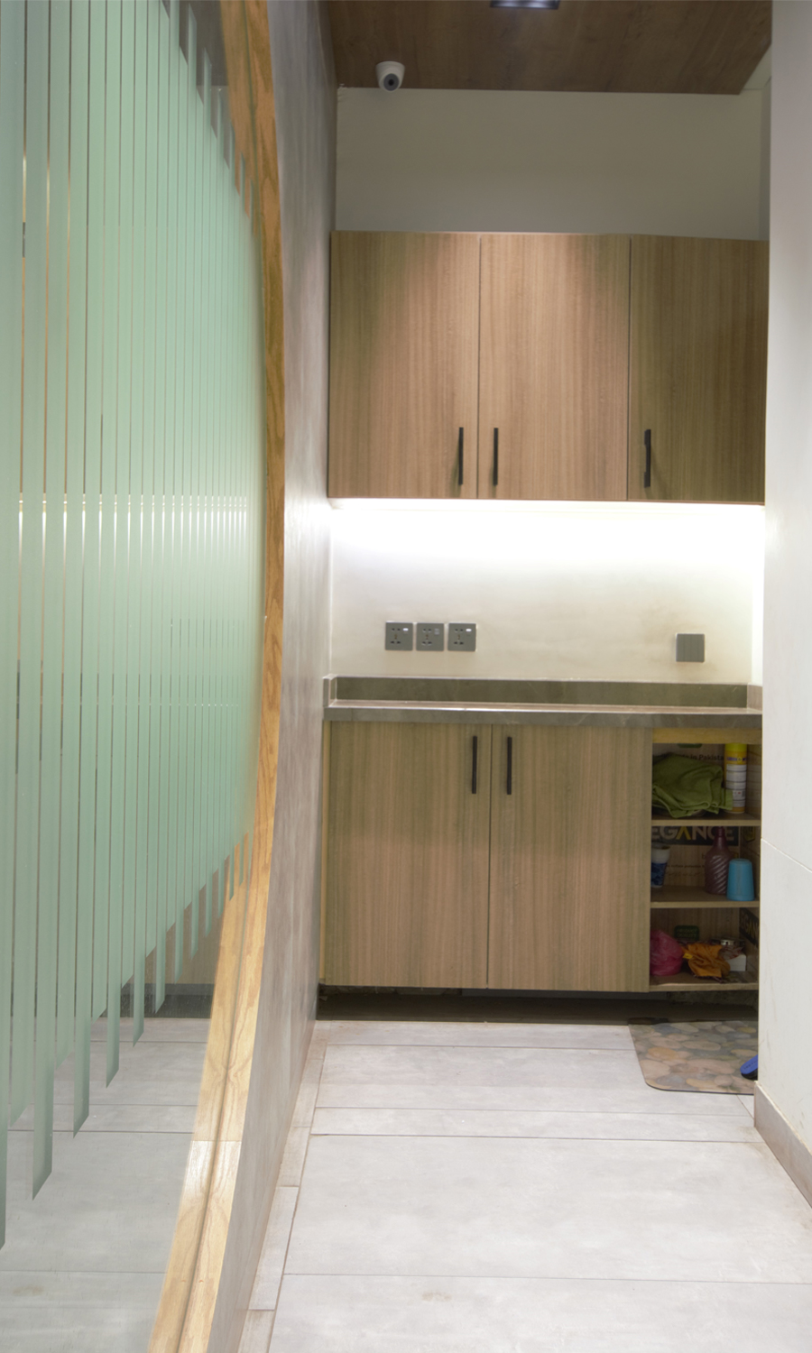 Microtel Office (13)